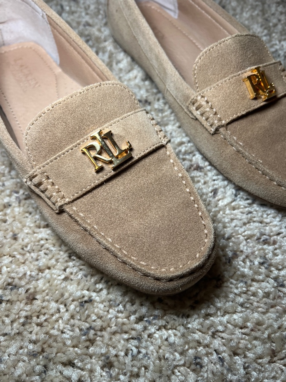 Ralph Lauren Women's Suede Loafers with Gold RLL Accent - Beige Size 7.5 - Picture 5 of 9